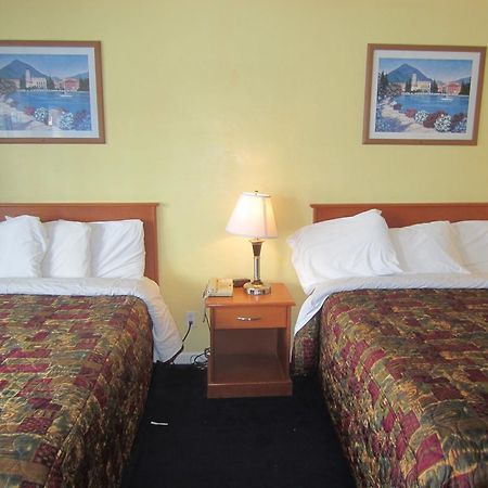 Knights Inn Santa Cruz Extérieur photo
