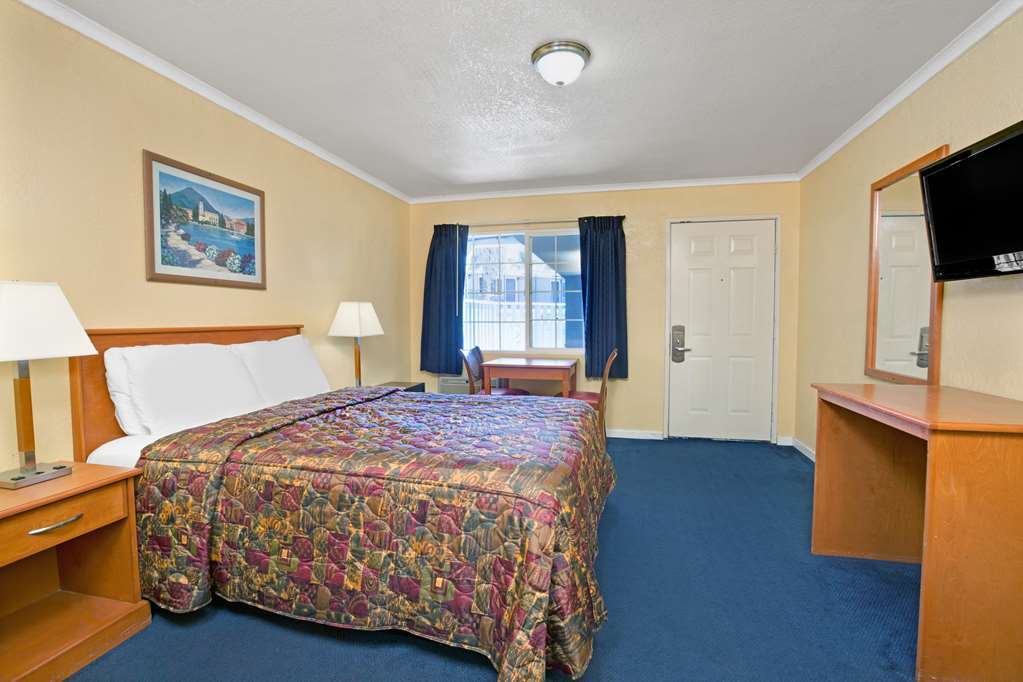 Knights Inn Santa Cruz Chambre photo